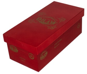 Buy Southern Draw Firethorn Lancero Online: This Nicaraguan cigar features an Ecuadorian Habano Rosado wrapper over Mexican San Andres binders and Nicaraguan fillers.