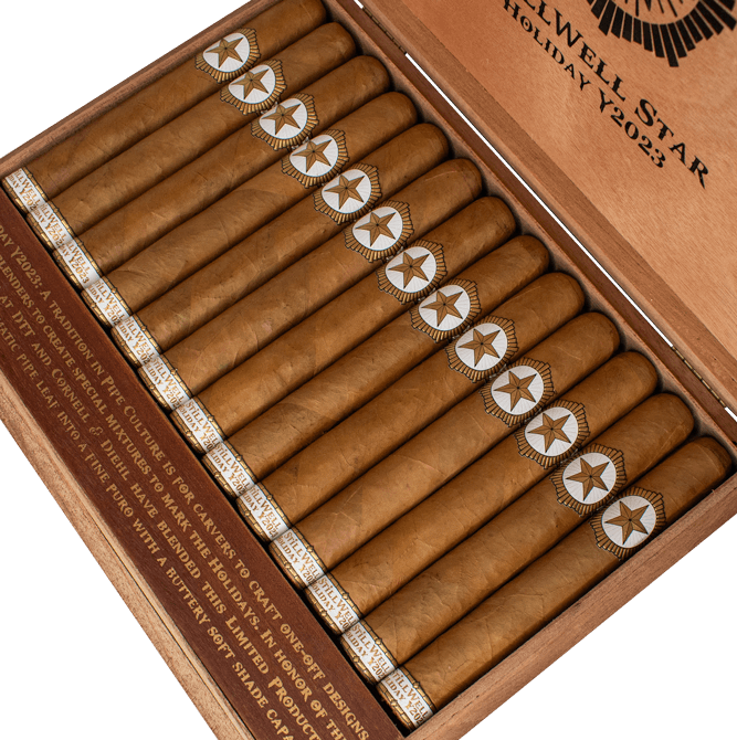Buy Dunbarton Tobacco and Trust StillWell Star LE Holiday Y2023 Online at  Small Batch