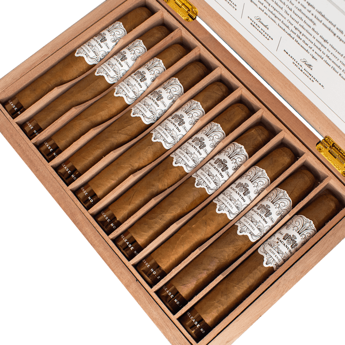 Buy Macanudo Estate Reserve Flint Knoll Release No.2 Toro Online at ...