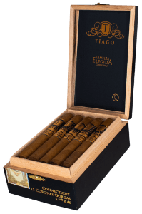 Buy Tiago Familia Elegida Connecticut Corona Gorda by Luciano by Luciano Online: 