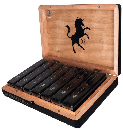 Buy Dunbarton Mi Querida Black Unicorn Online at Small Batch Cigar