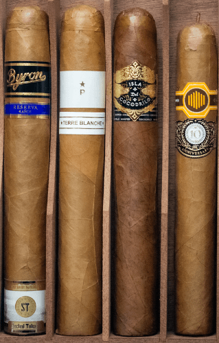 Buy Unparalleled Hound Dog Sampler Online at Small Batch Cigar