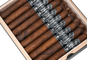 Black Label Trading Co. Salvation Gran Toro 3 thumbnail image