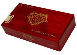 Buy Viaje Private Bale Sunlight On a Field Twilight Online at Small Batch Cigar