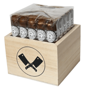 Buy Viaje Chef's Cut Short Online at Small Batch Cigar