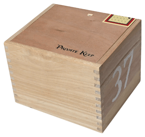 Buy Viaje Private Keep Ghost Online at Small Batch Cigar