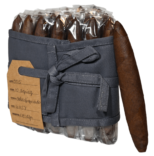 Buy La Aurora Special Batch Corojo Online at Small Batch Cigar
