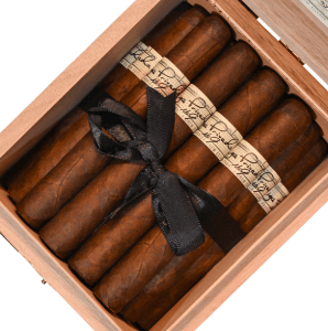 Buy Liga Privada No. 9 Toro Online At Small Batch Cigar