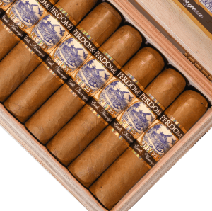 Buy Perdomo Lot 23 Connecticut Gordito Online At Small Batch Cigar