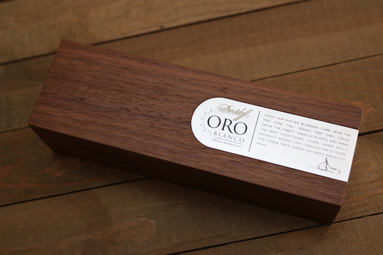 Davidoff Oro Blanco Review: Coffin 